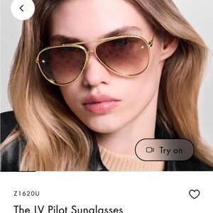Louis Vuitton The LV Pilot Sunglasses